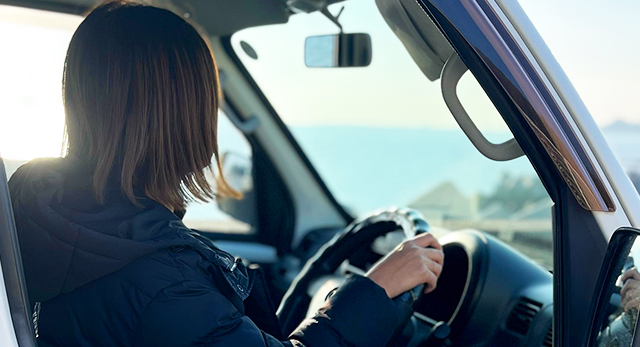 女性の軽貨物運送ドライバーも募集中！