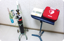 ＡＥＤ装置、酸素ボンベ、血圧計等の 医療機器常備