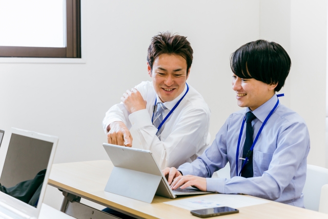 先輩・上司ともにやさしく助けてくれる